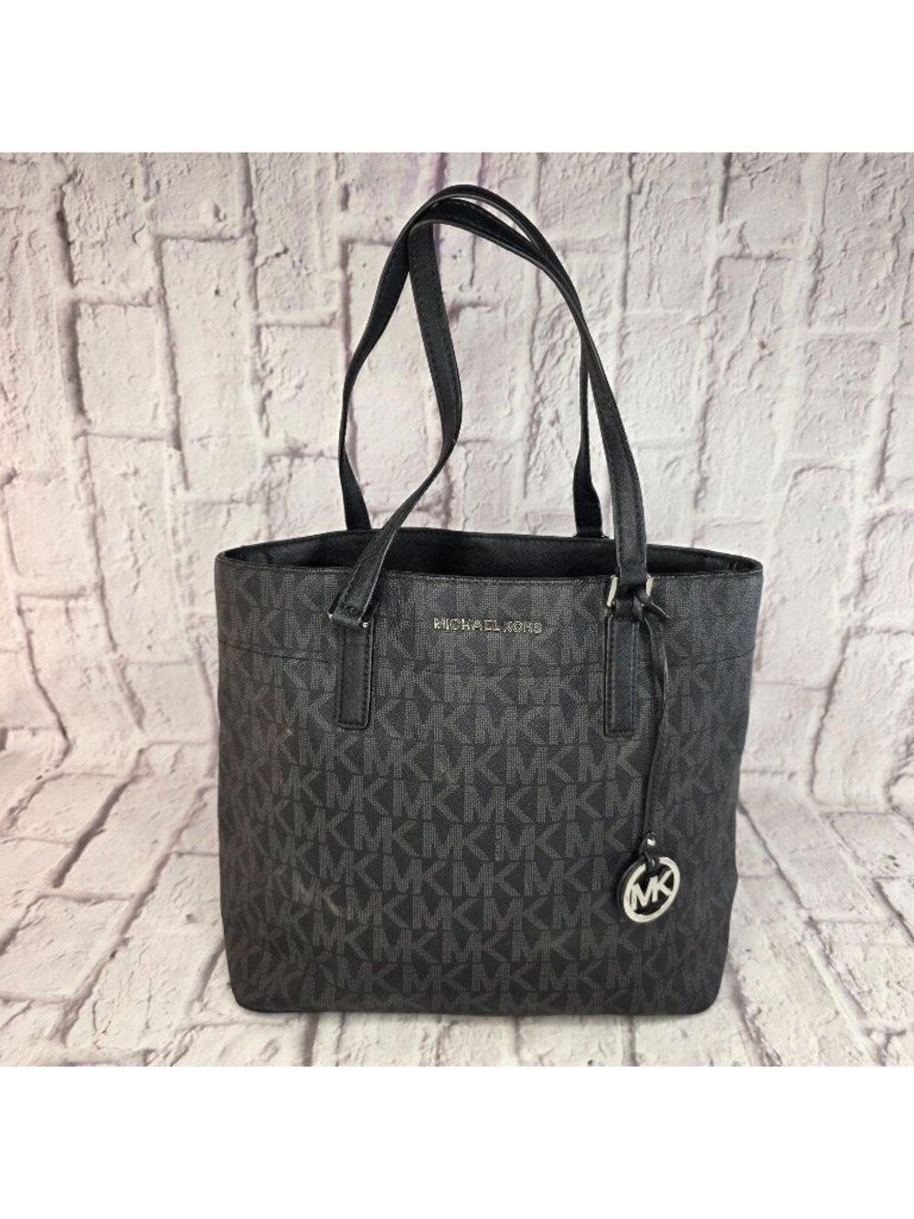 Michael Kors Black Large Signature Jet Set Tote Shoulder Bag